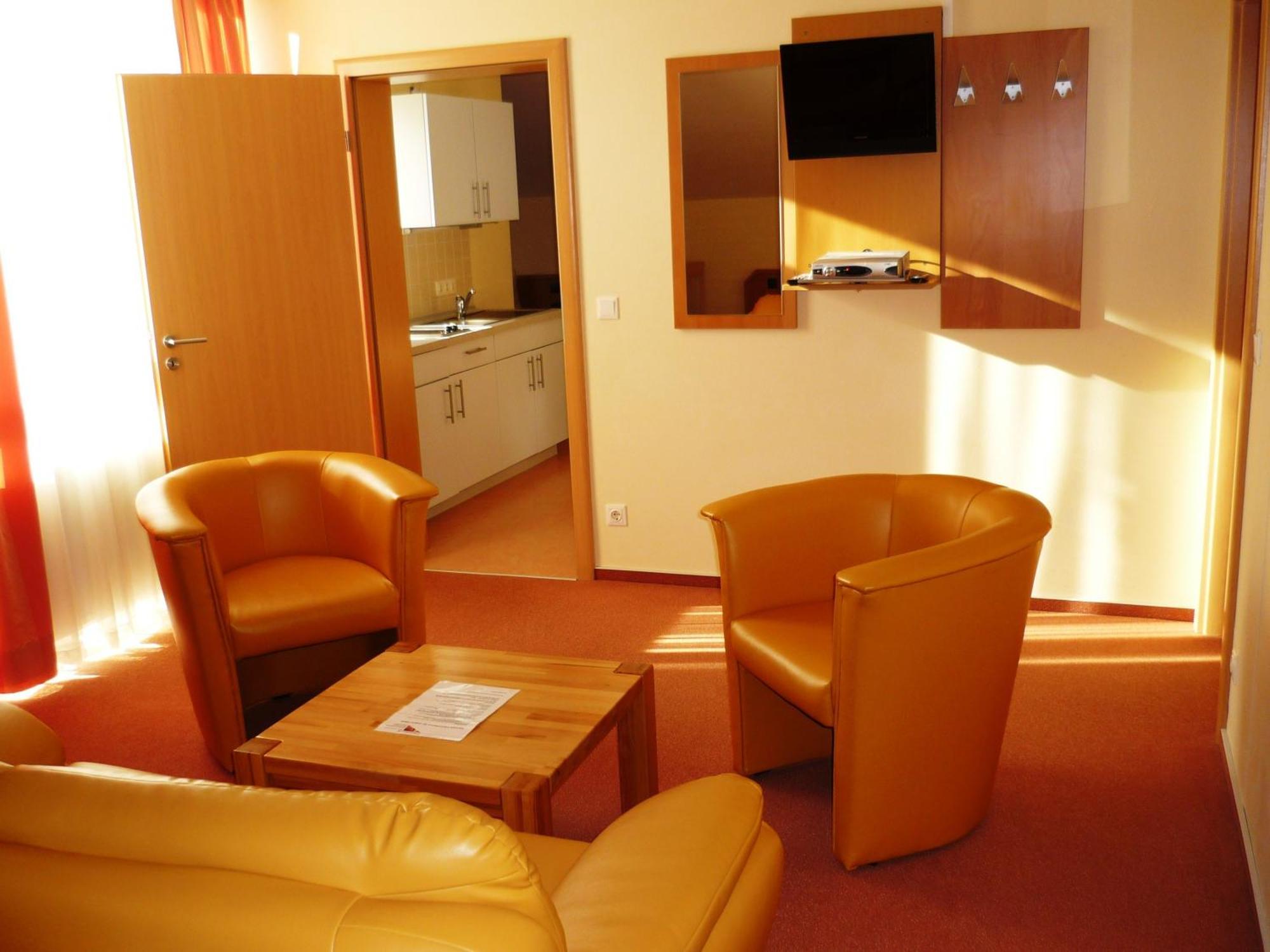 Pension Im Malerwinkel คาลมุนซ์ ภายนอก รูปภาพ